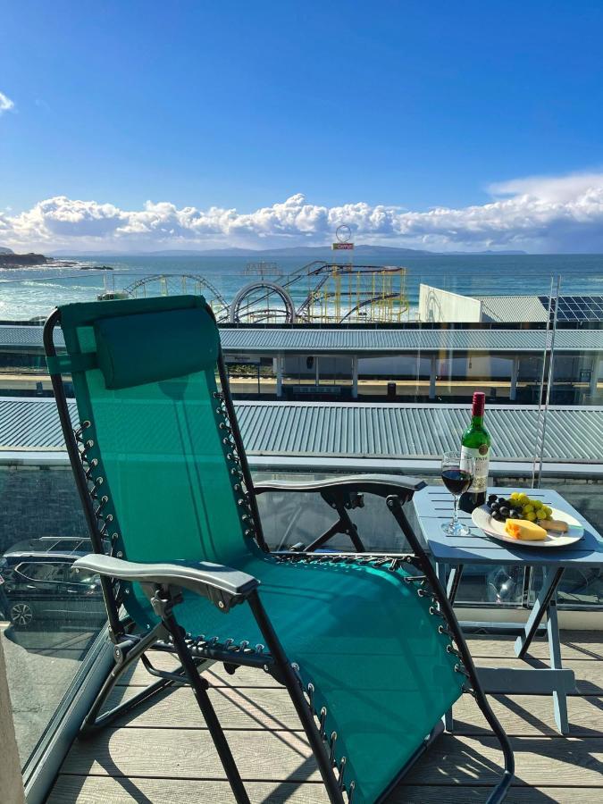 Portrush Penthouse Villa Ngoại thất bức ảnh