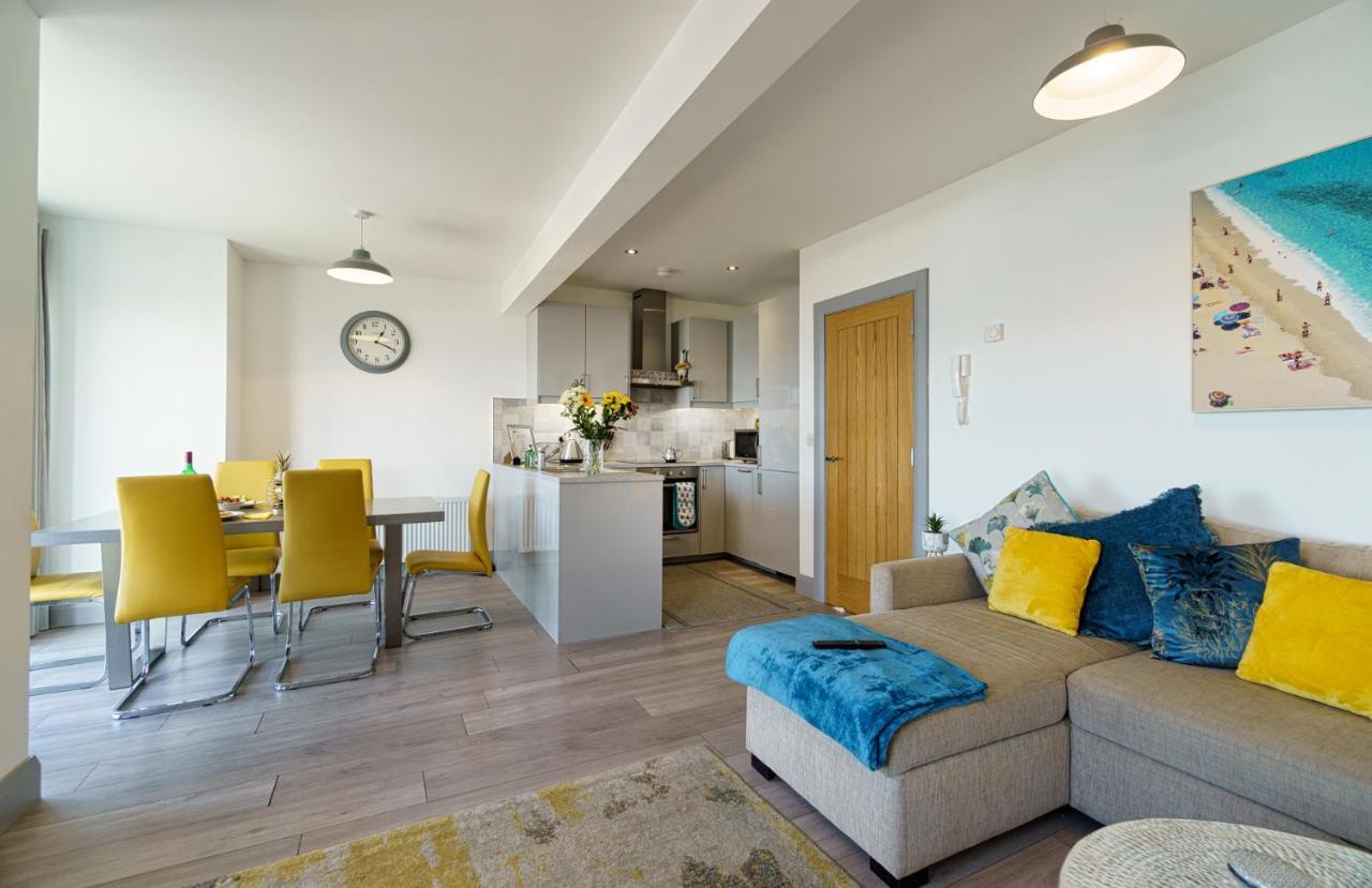 Portrush Penthouse Villa Ngoại thất bức ảnh