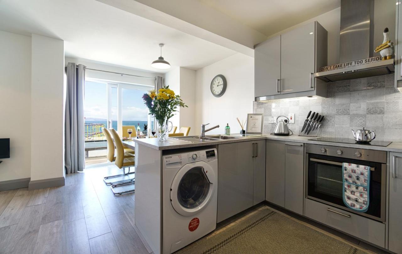 Portrush Penthouse Villa Ngoại thất bức ảnh