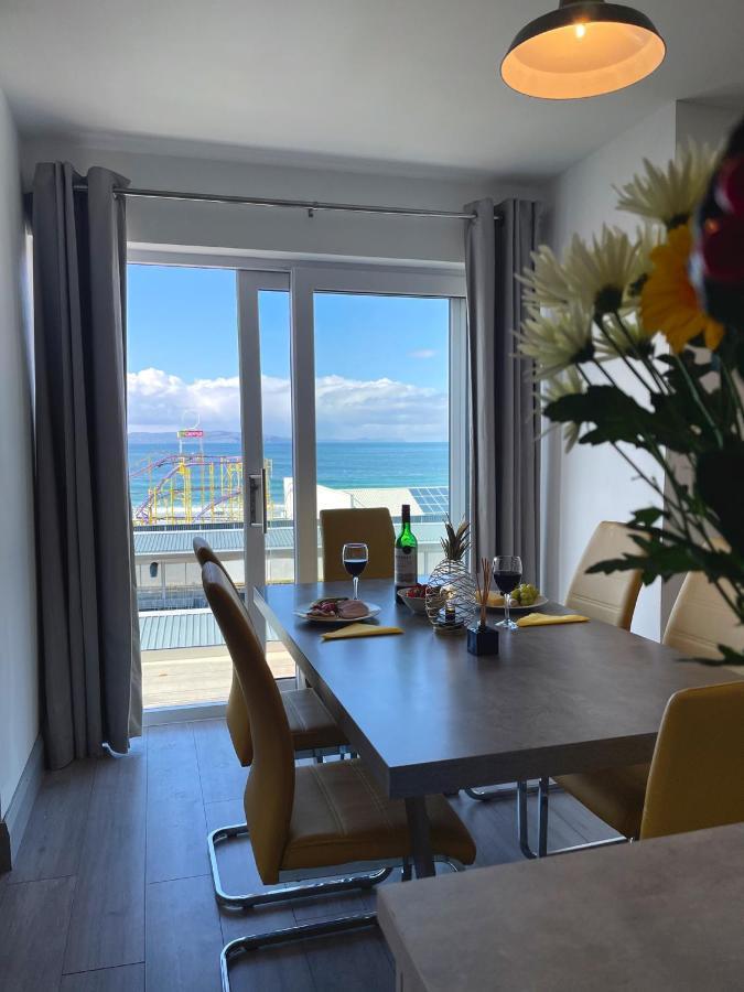 Portrush Penthouse Villa Ngoại thất bức ảnh