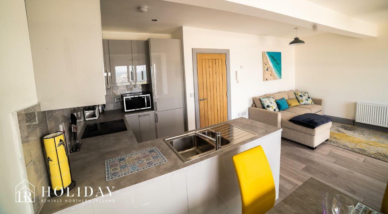 Portrush Penthouse Villa Ngoại thất bức ảnh